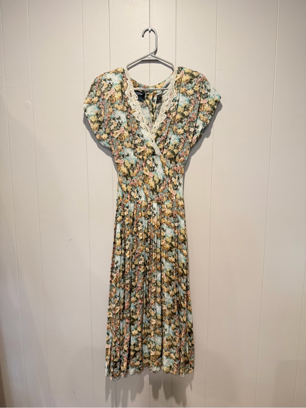 All that Jazz Mint and Yellow Floral Lace-Trim Midi Dress